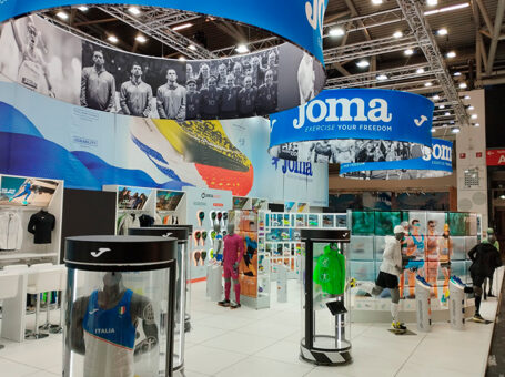 Stand de Joma en la ISPO Múnich 2023.
