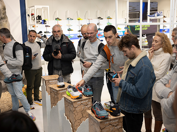 Periodistas durante el evento Press Day de Joma.