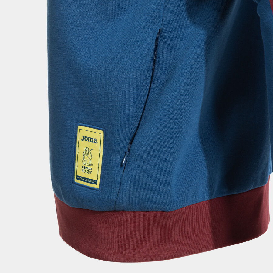 CHAQUETA CON CAPUCHA