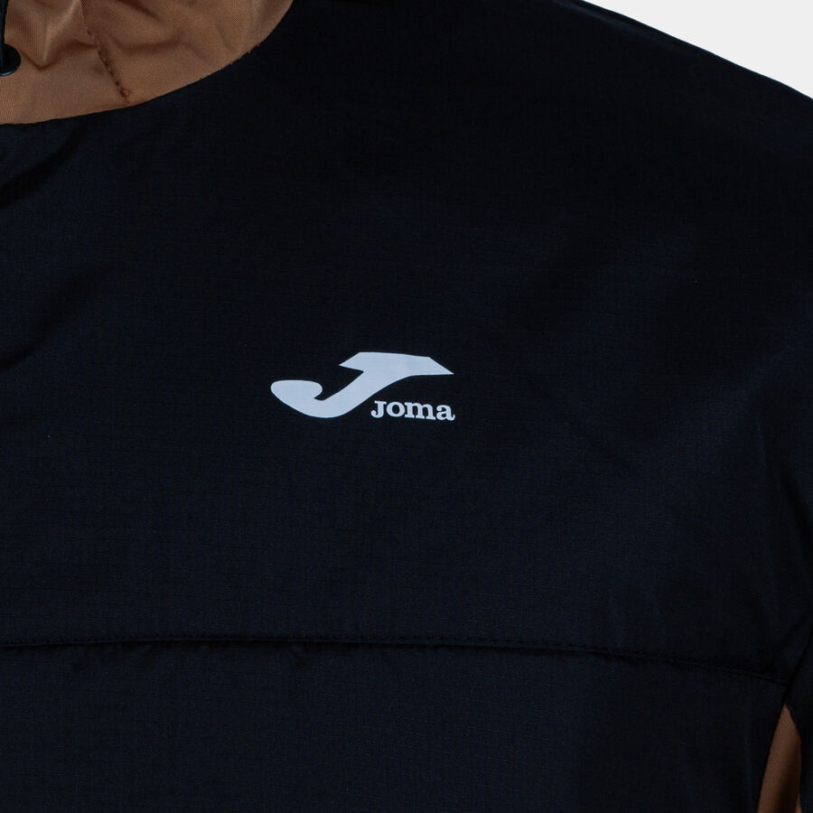ANORAK EXPLORER