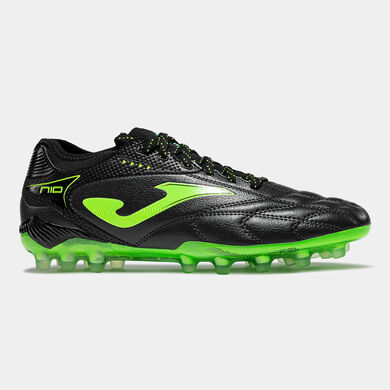 Football boots Numero-10 26 artificial grass black