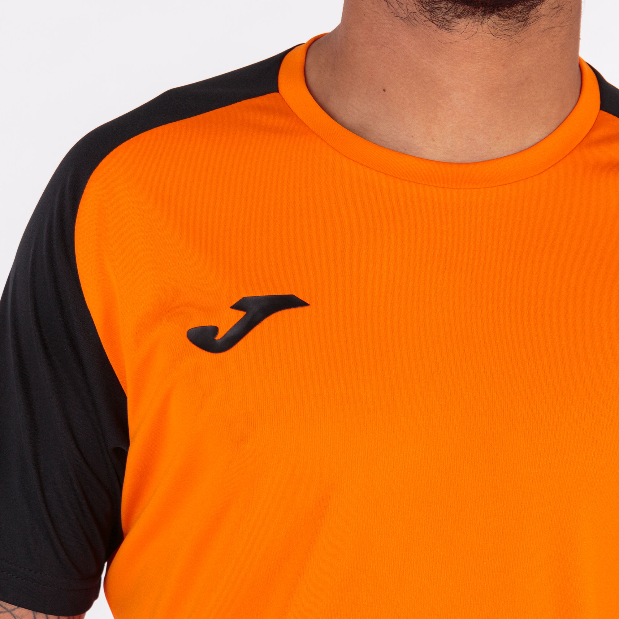 Camiseta manga corta hombre Academy IV naranja negro