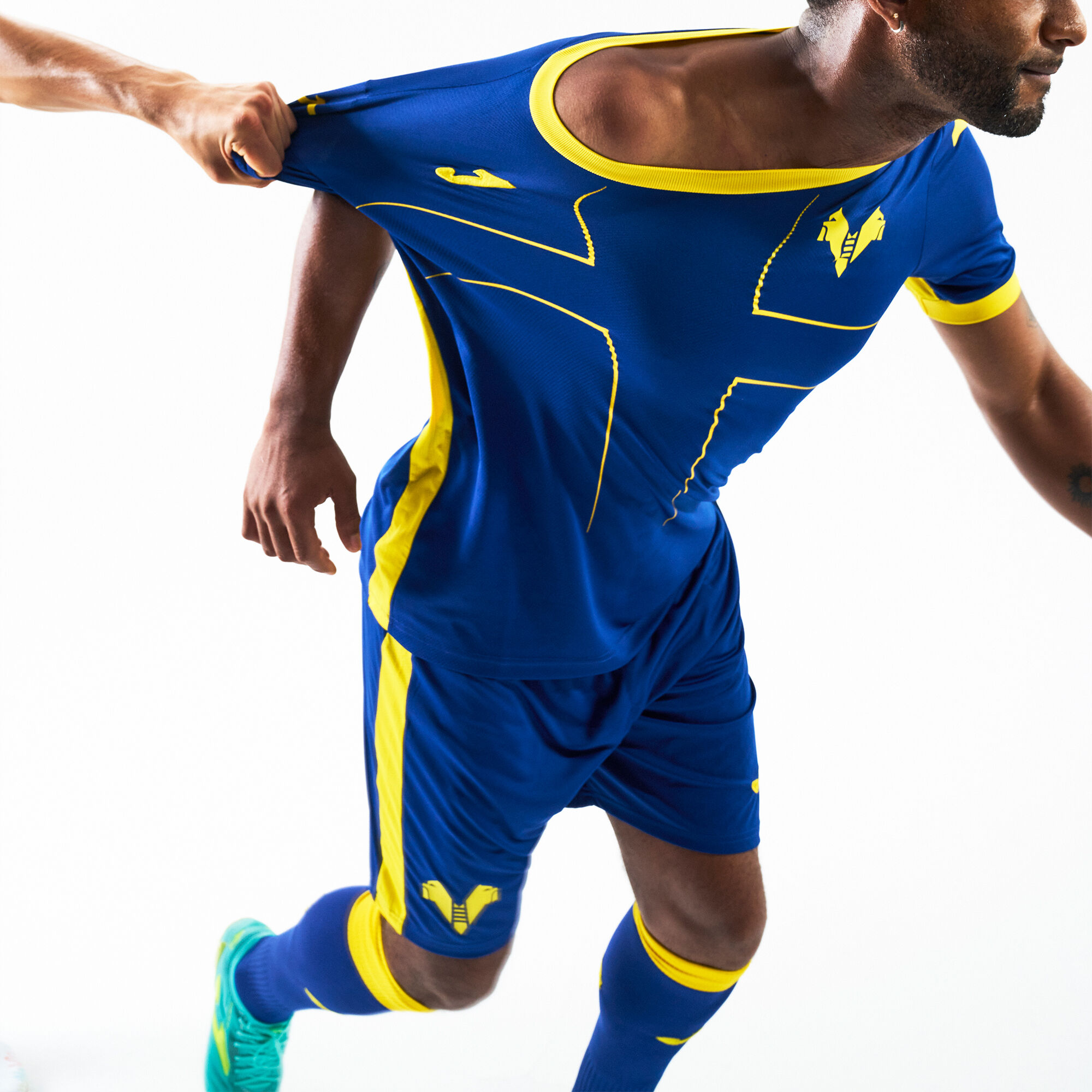 Shirt short sleeve home kit Hellas Verona FC 26/27 | JOMA®