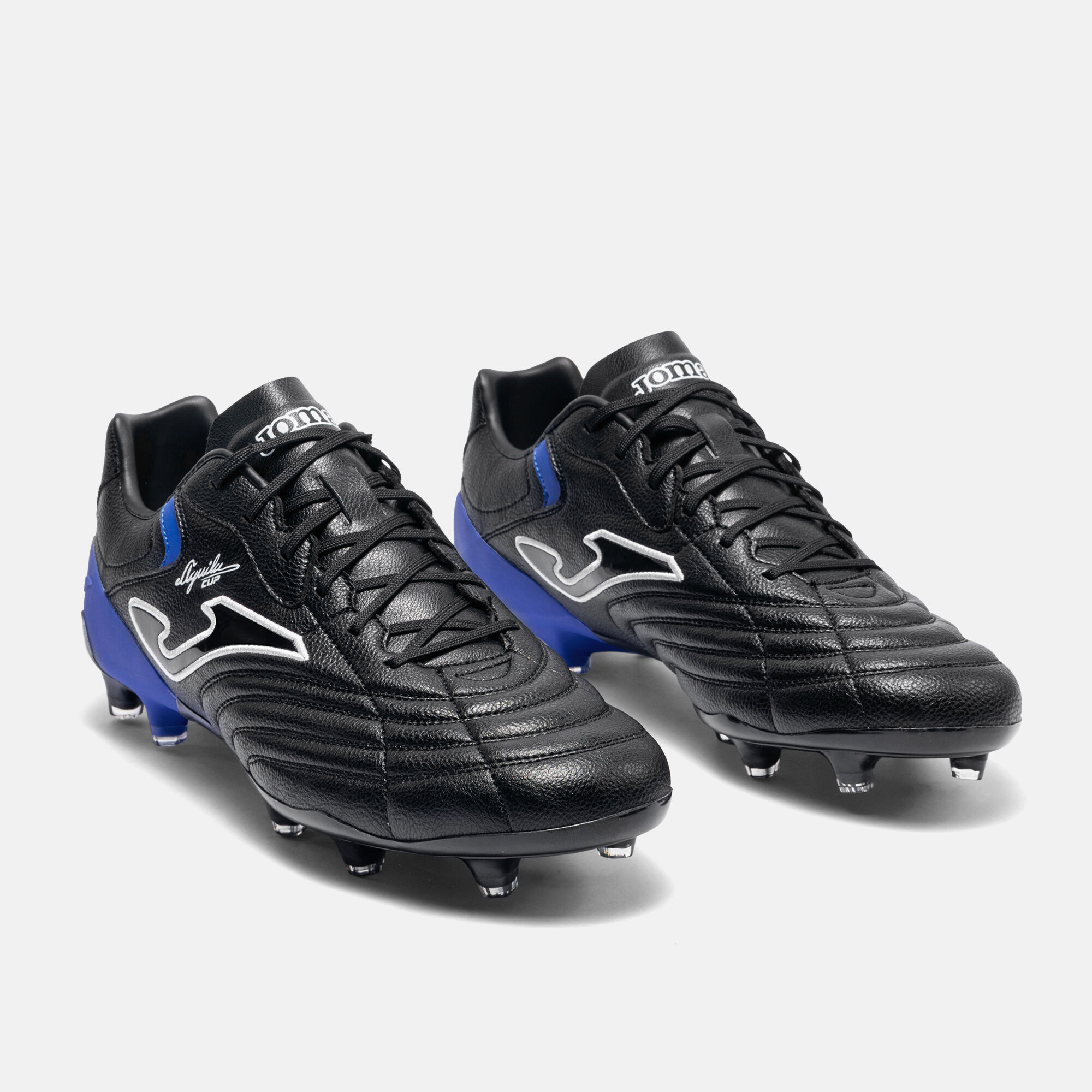 Football boots Aguila Cup 26 firm ground FG black | JOMA®