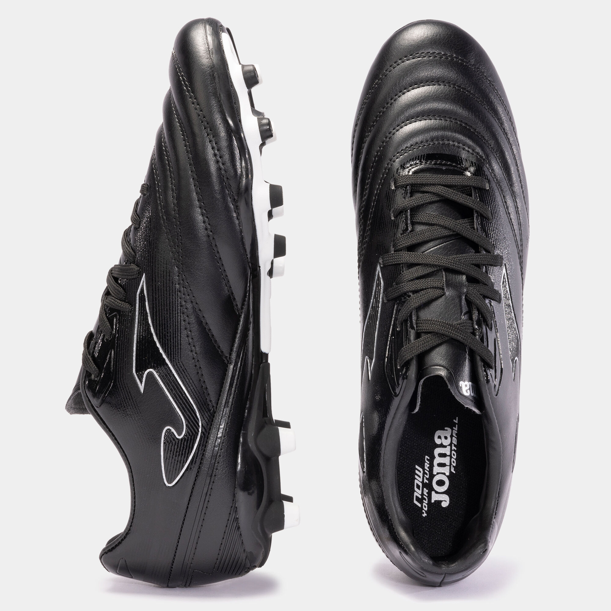 Football boots N 10 22 firm ground FG black