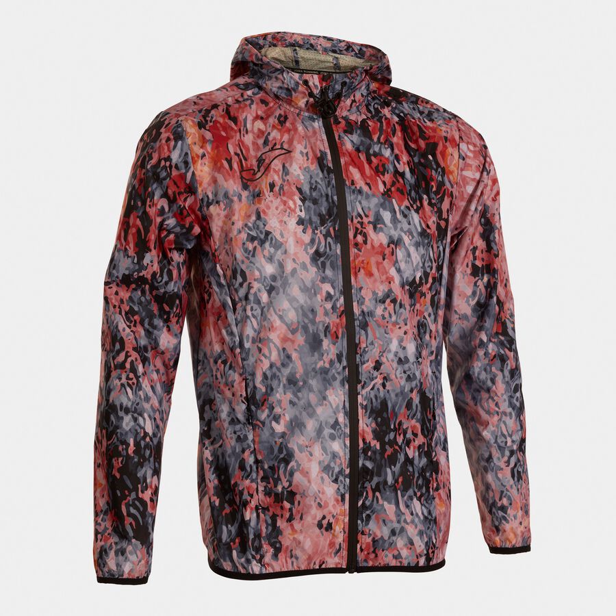 CHUBASQUERO R-CITY LONDON