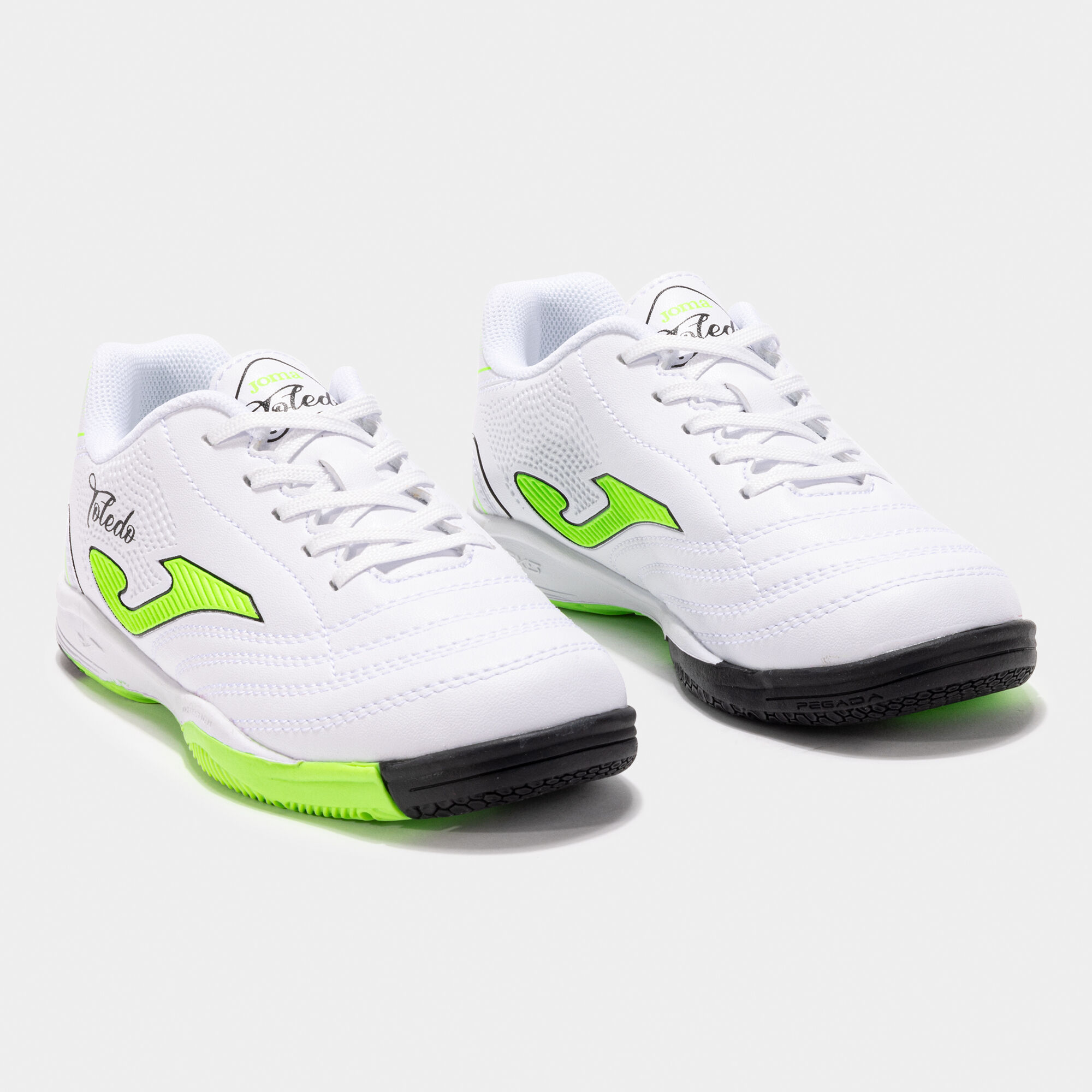 Junior futsal boots outlet