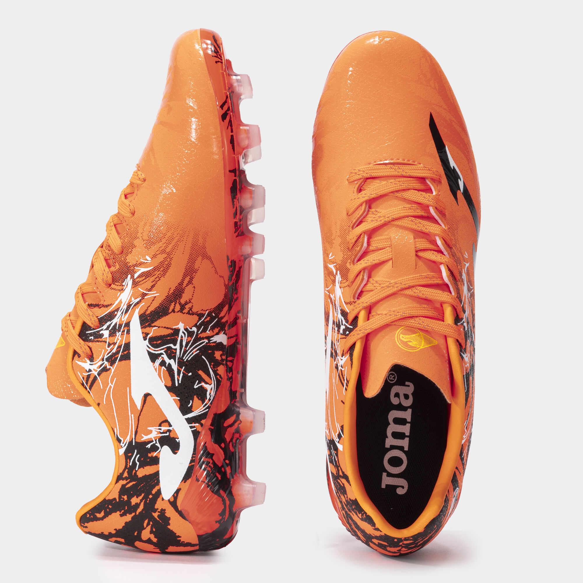 Super football boots online
