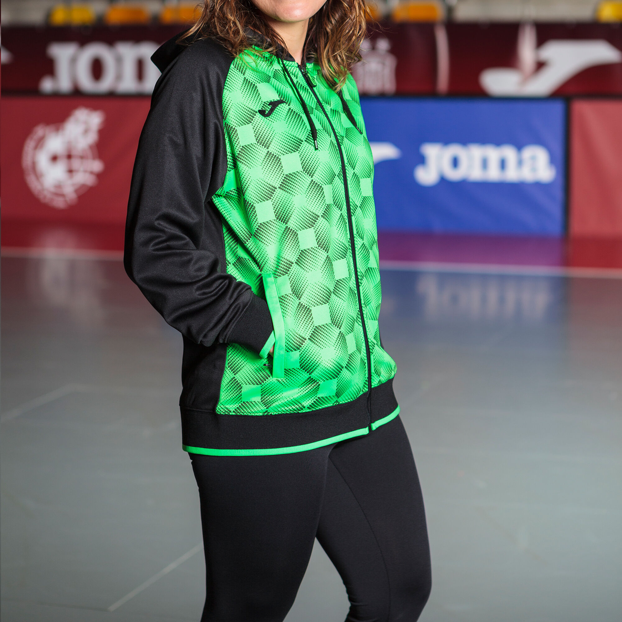 Joma supernova on sale tracksuit