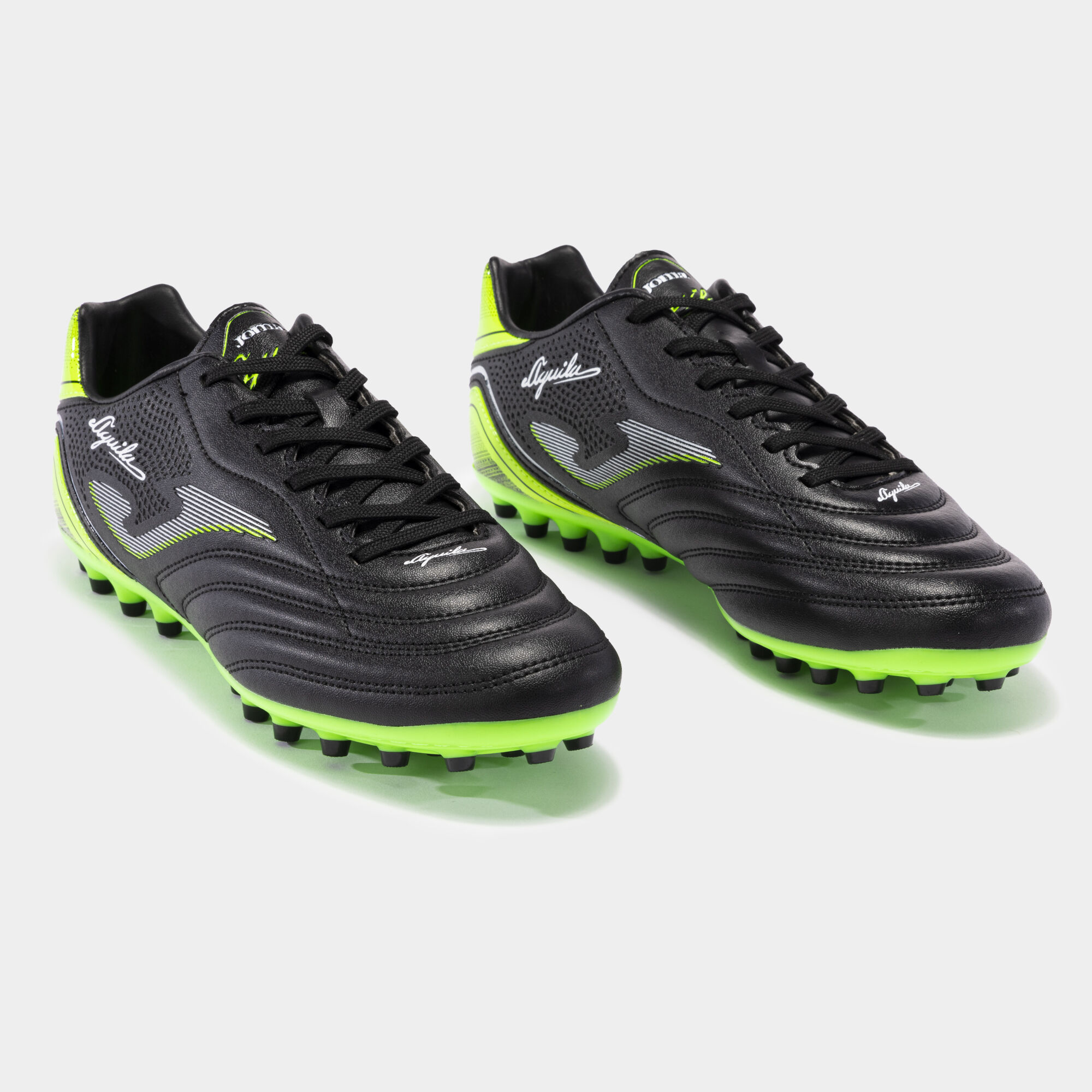 Chaussures football Aguila 22 gazon synthétique AG noir vert fluo