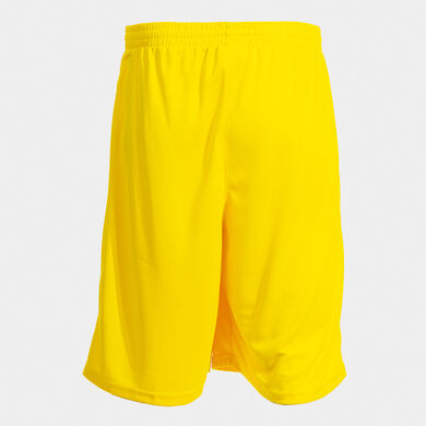 Short hombre Nobel Long amarillo