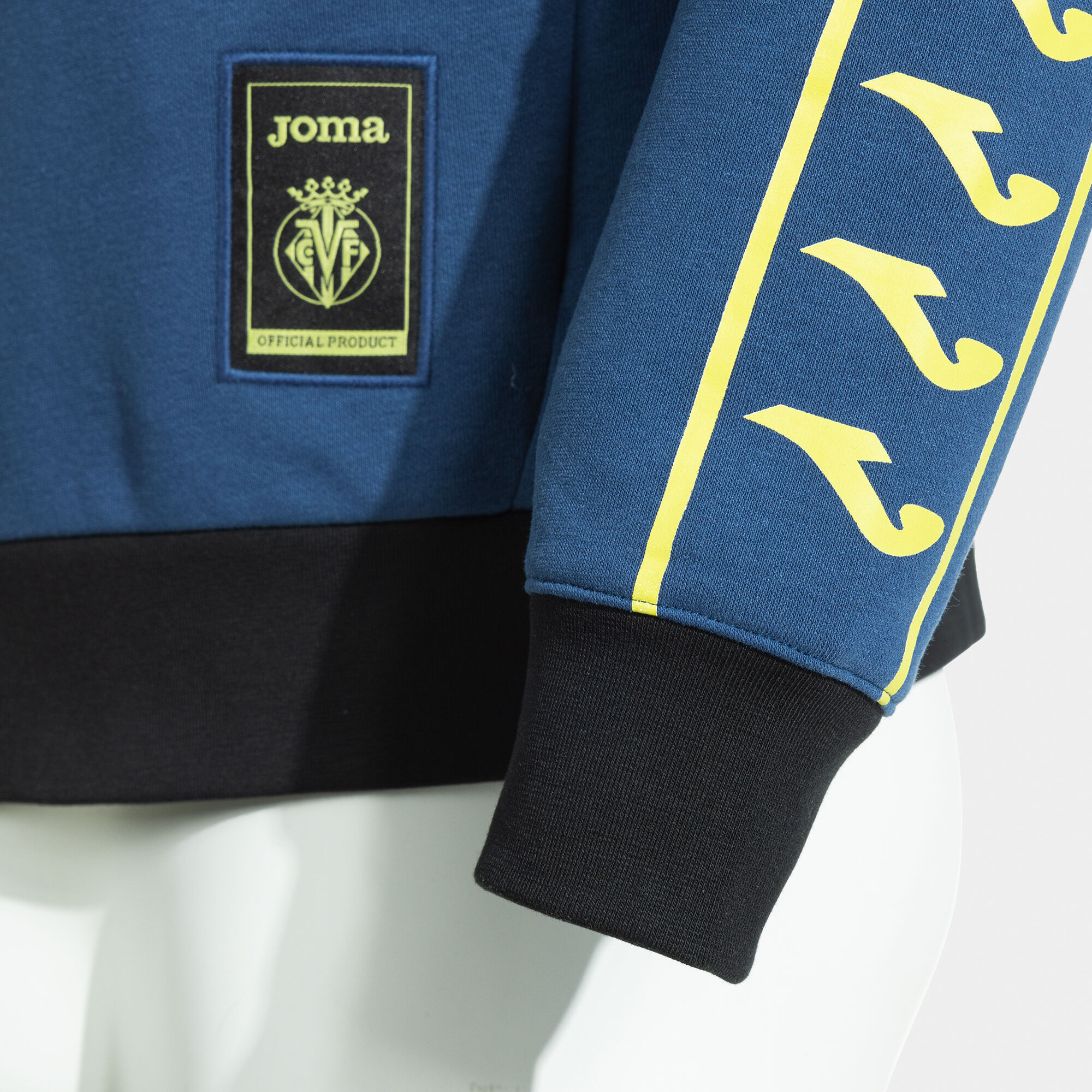 Hooded jacket Villarreal Cf 24/25 | JOMA®