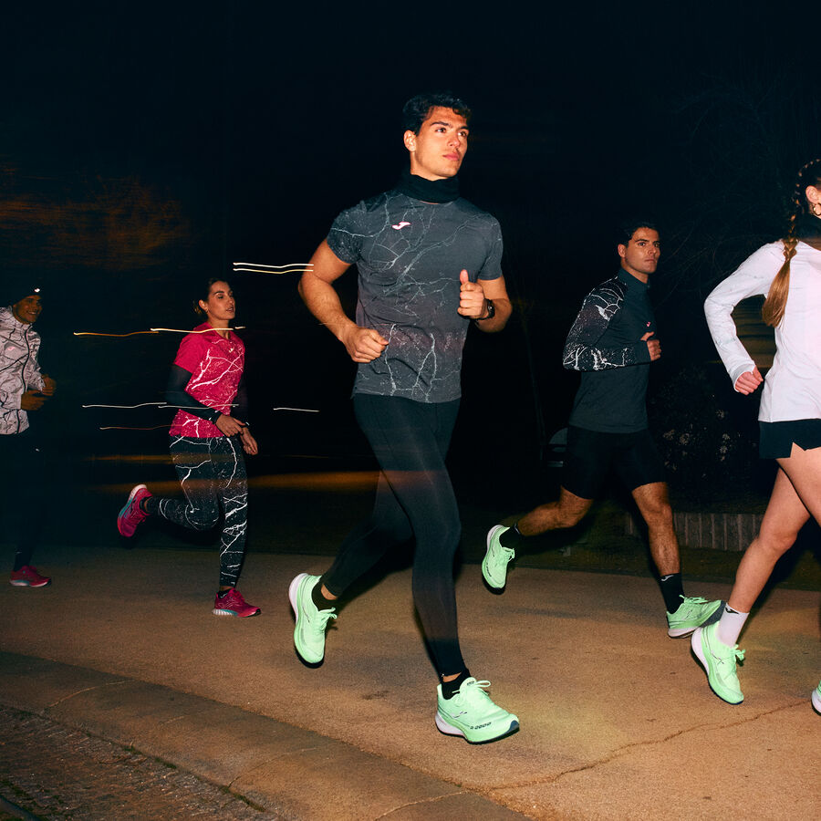 CAMISETA MANGA CORTA R-NIGHT image number null