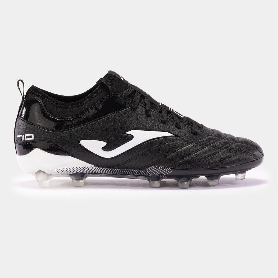 Football boots Numero-10 24 firm ground FG black white | JOMA®