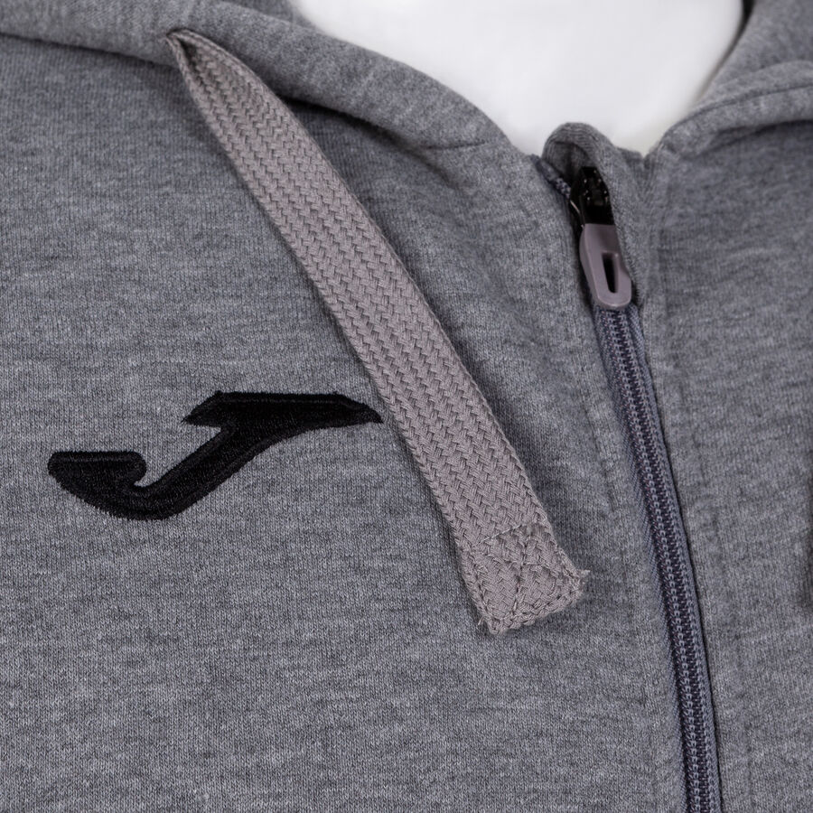 CHAQUETA CON CAPUCHA CAMPUS III