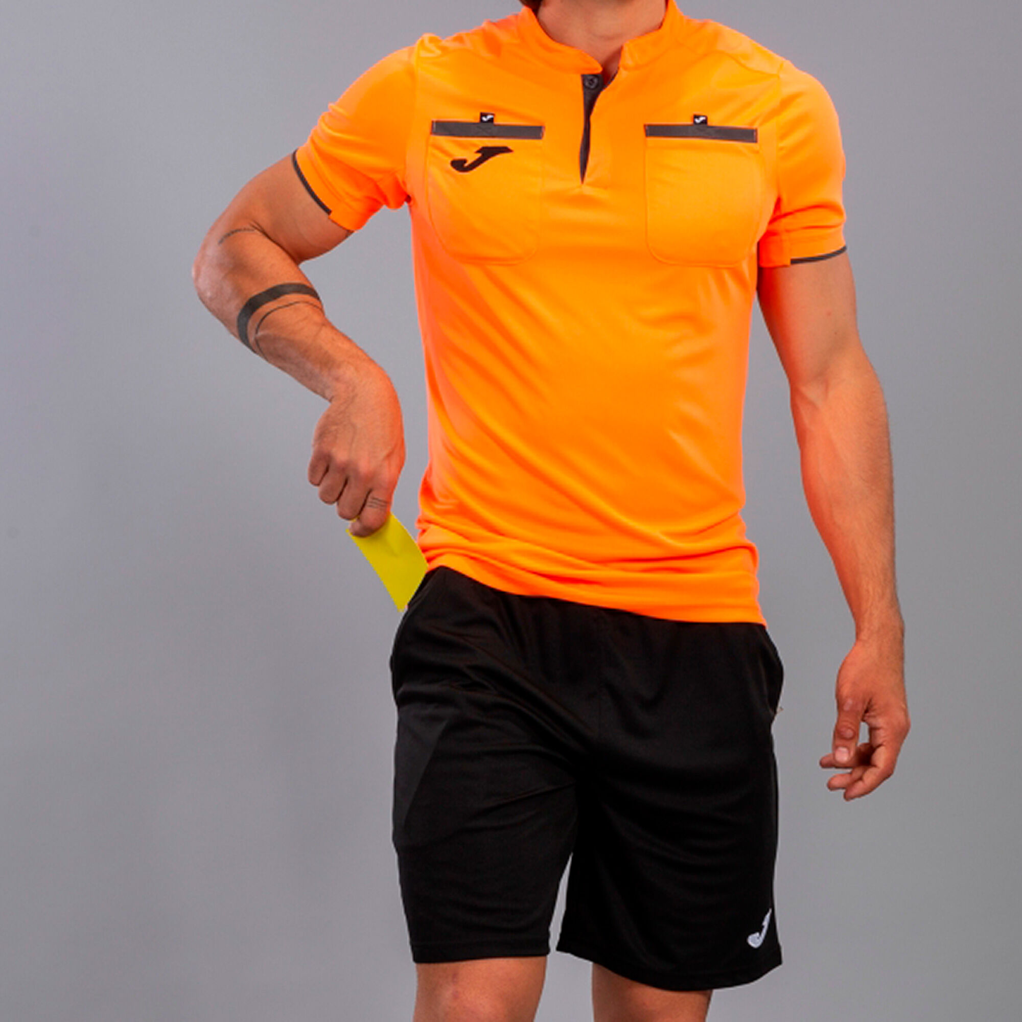 T-shirt manga curta homem Referee laranja