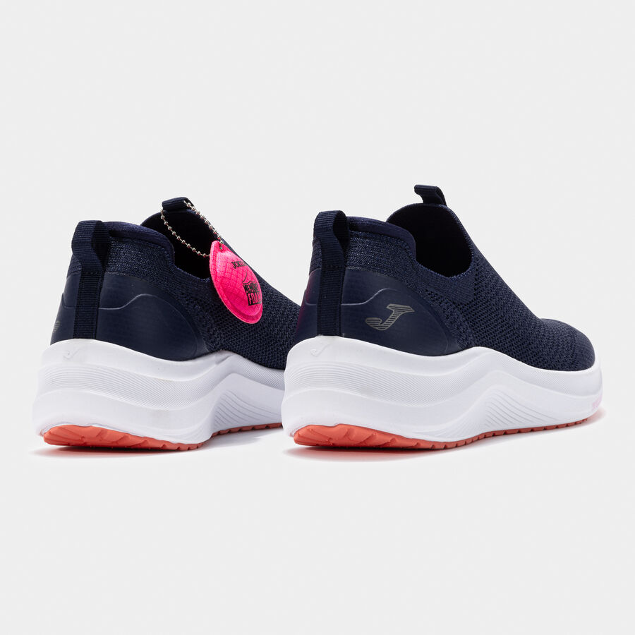 C.LACELESS LADY 25