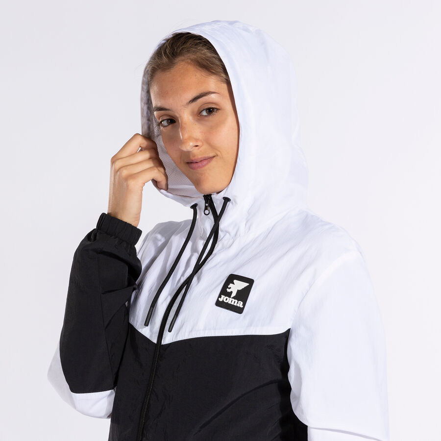 CHAQUETA CON CAPUCHA URBAN STREET