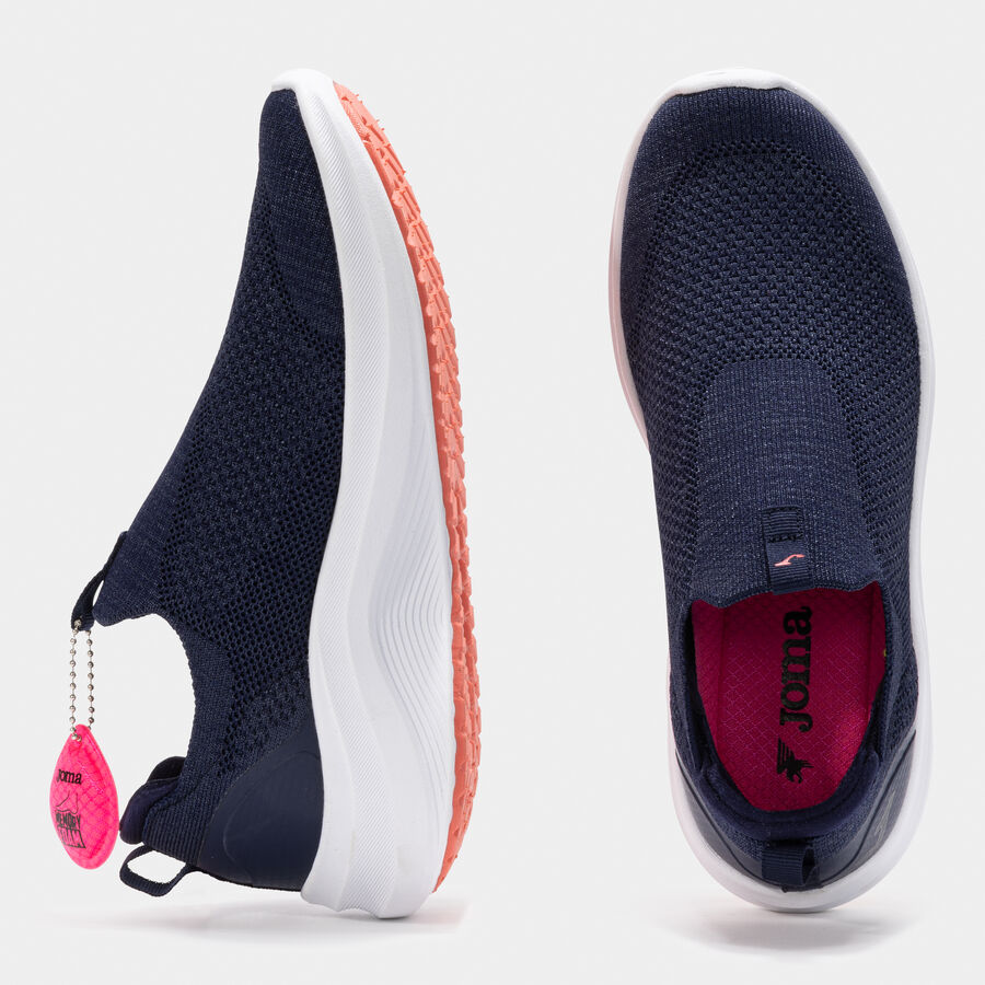 C.LACELESS LADY 25