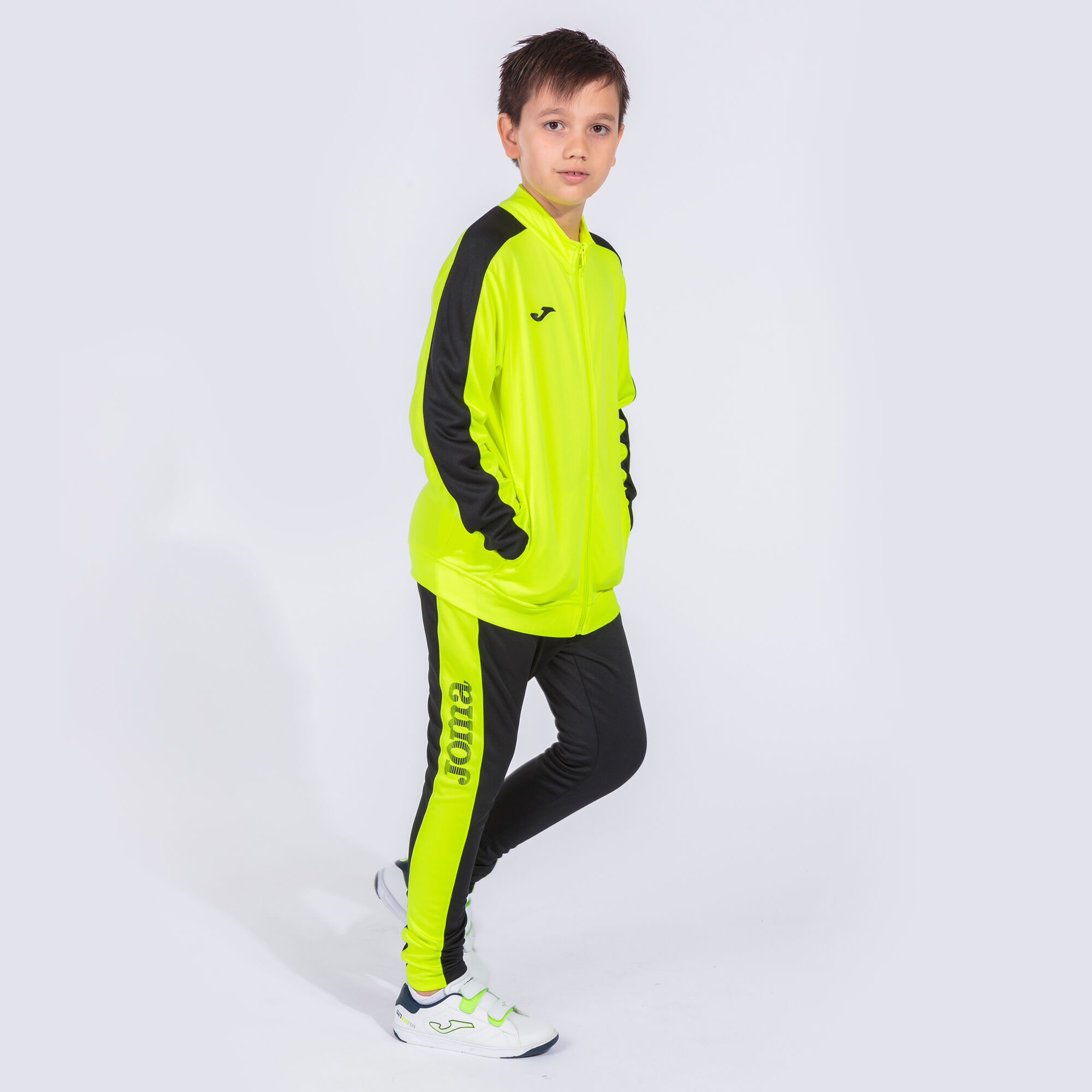 Equipaciones discount joma niño