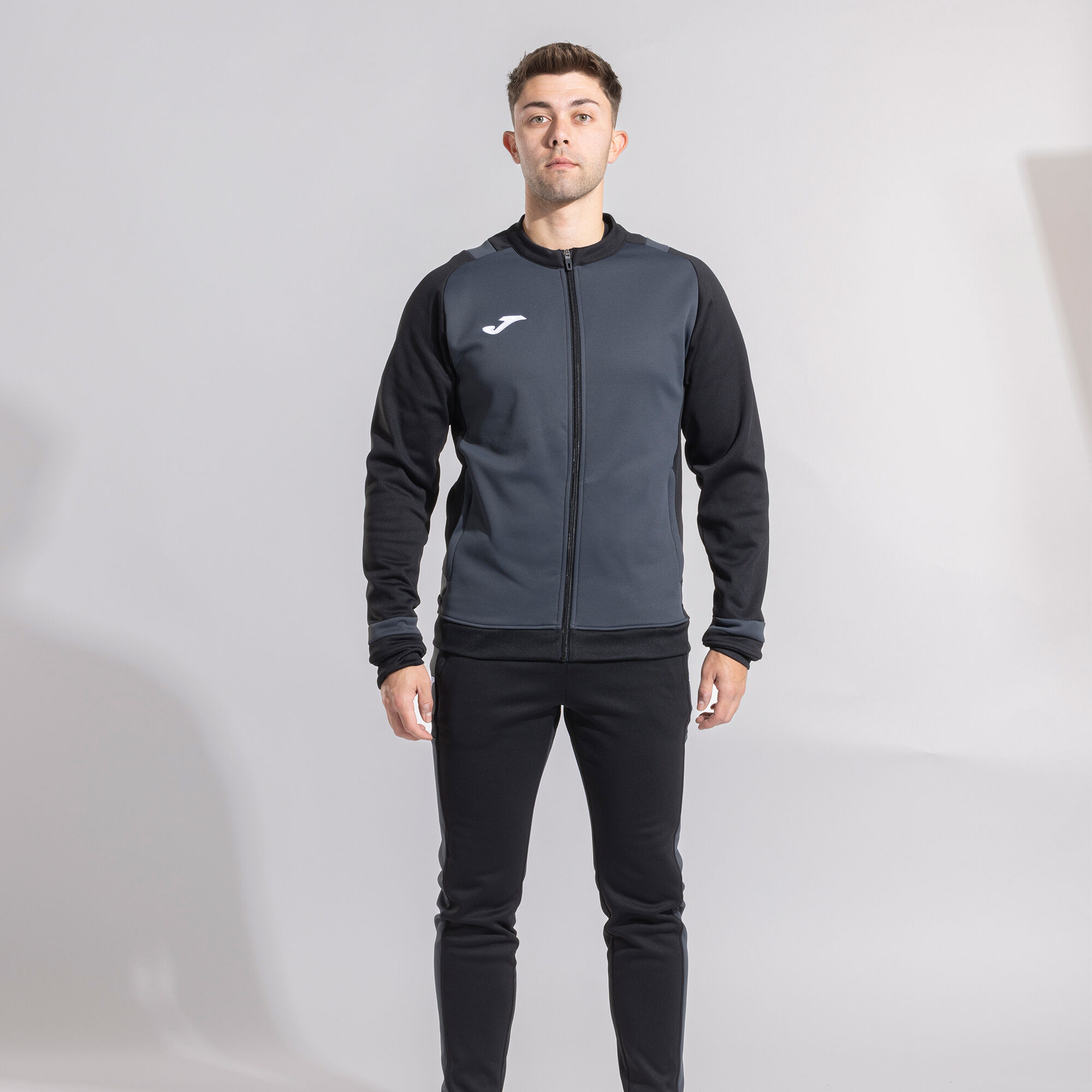 Tracksuit man Lider dark gray black | JOMA®
