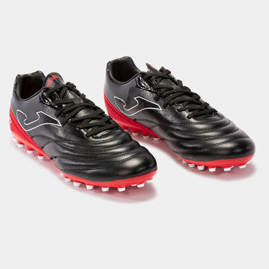 Botas fútbol Aguila Cup 23 césped artificial AG negro rojo