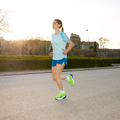 Zapatillas running R-1000 25 unisex amarillo flúor