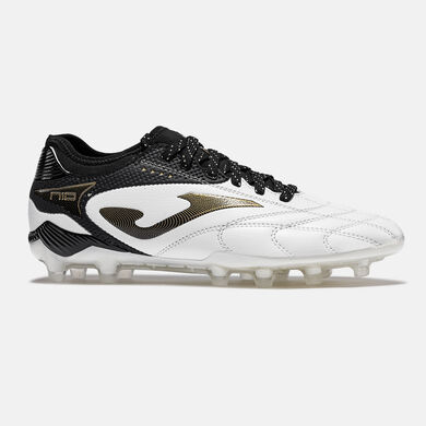 Football boots Numero-10 26 firm ground FG white