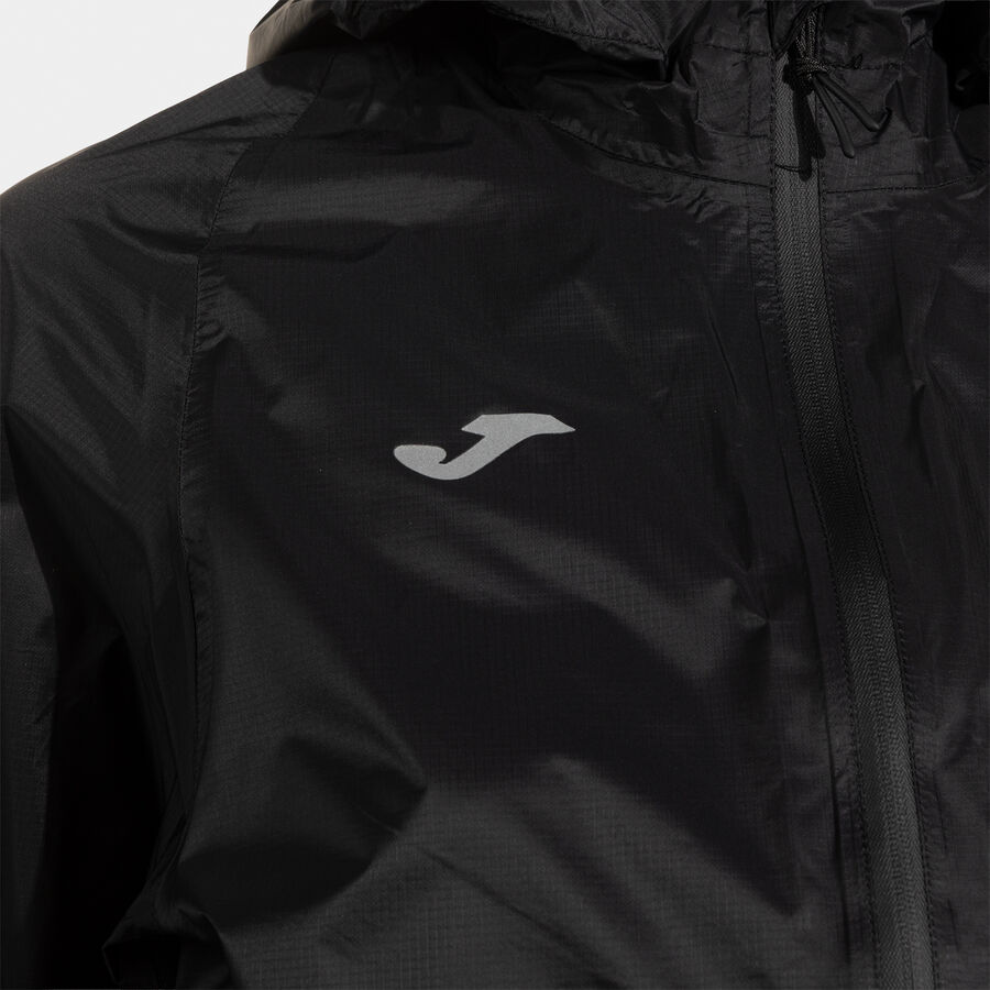 CHUBASQUERO TRAIL LONDON