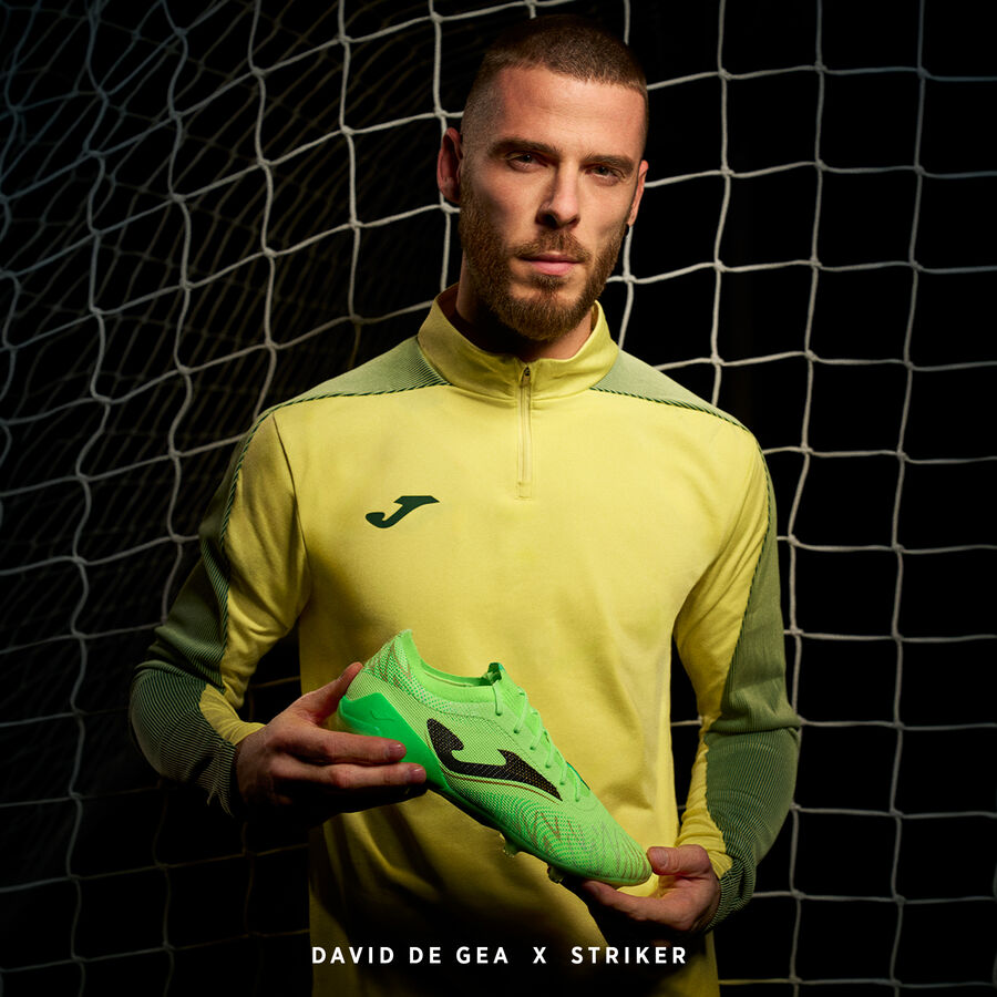 STRIKER PREMIUM MEN 25