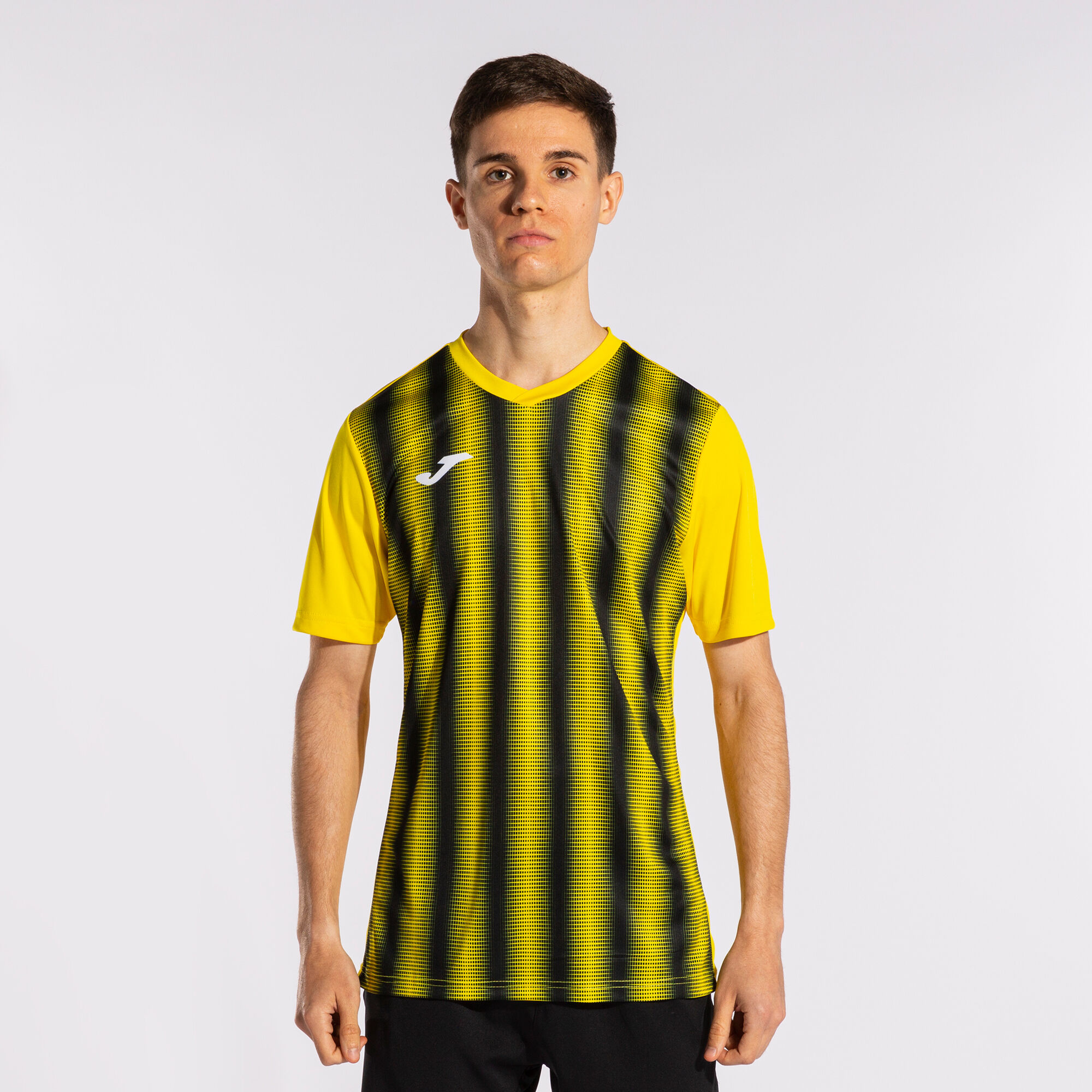 Inter abbigliamento uomo hotsell