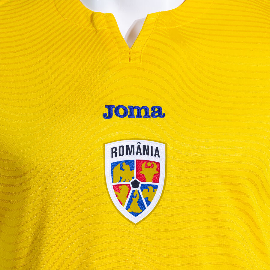 CAMISETA MANGA CORTA COMP. OFI. FED. FUTBOL RUMAN&Iacute;A