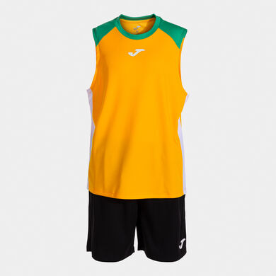 Conjunto j&uacute;nior Kids Camp dourado preto