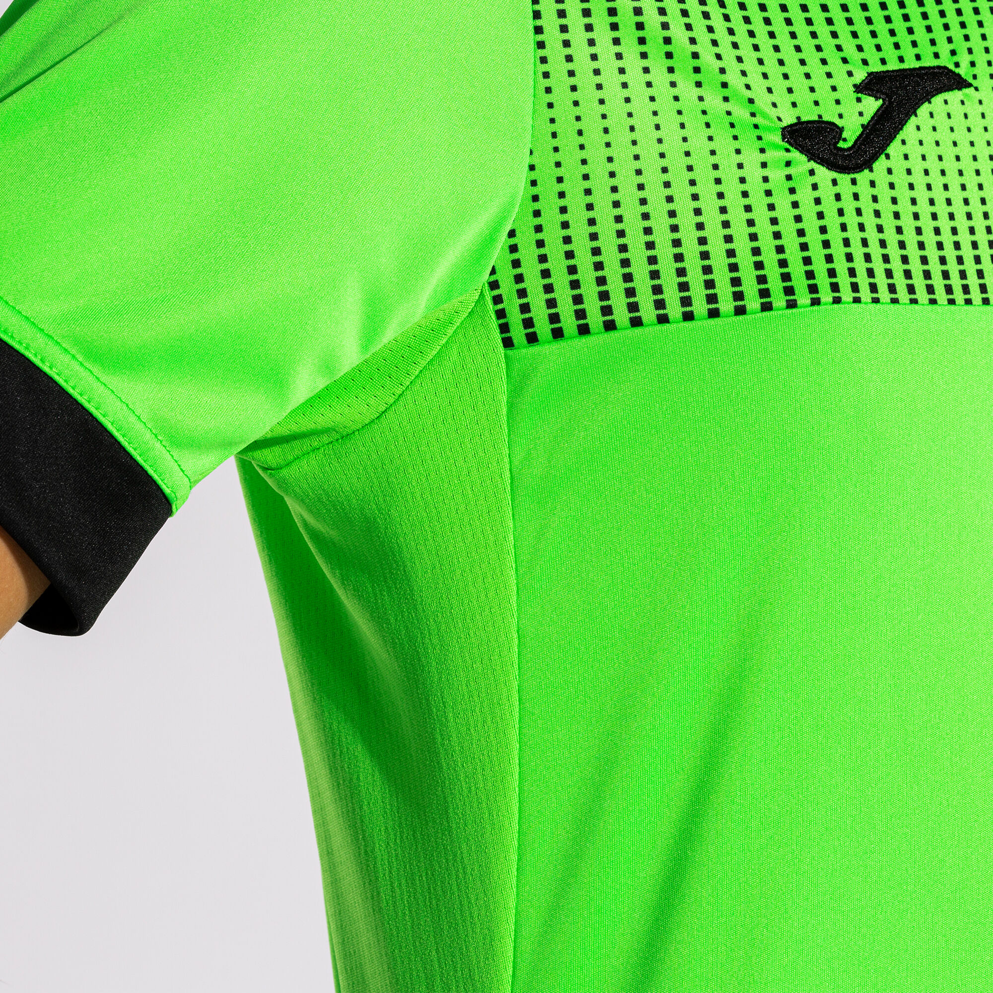 商品画像：F.C.Real Bristol 25S/S POLARTEC POWER DRY L/S TRAINING TOP 4