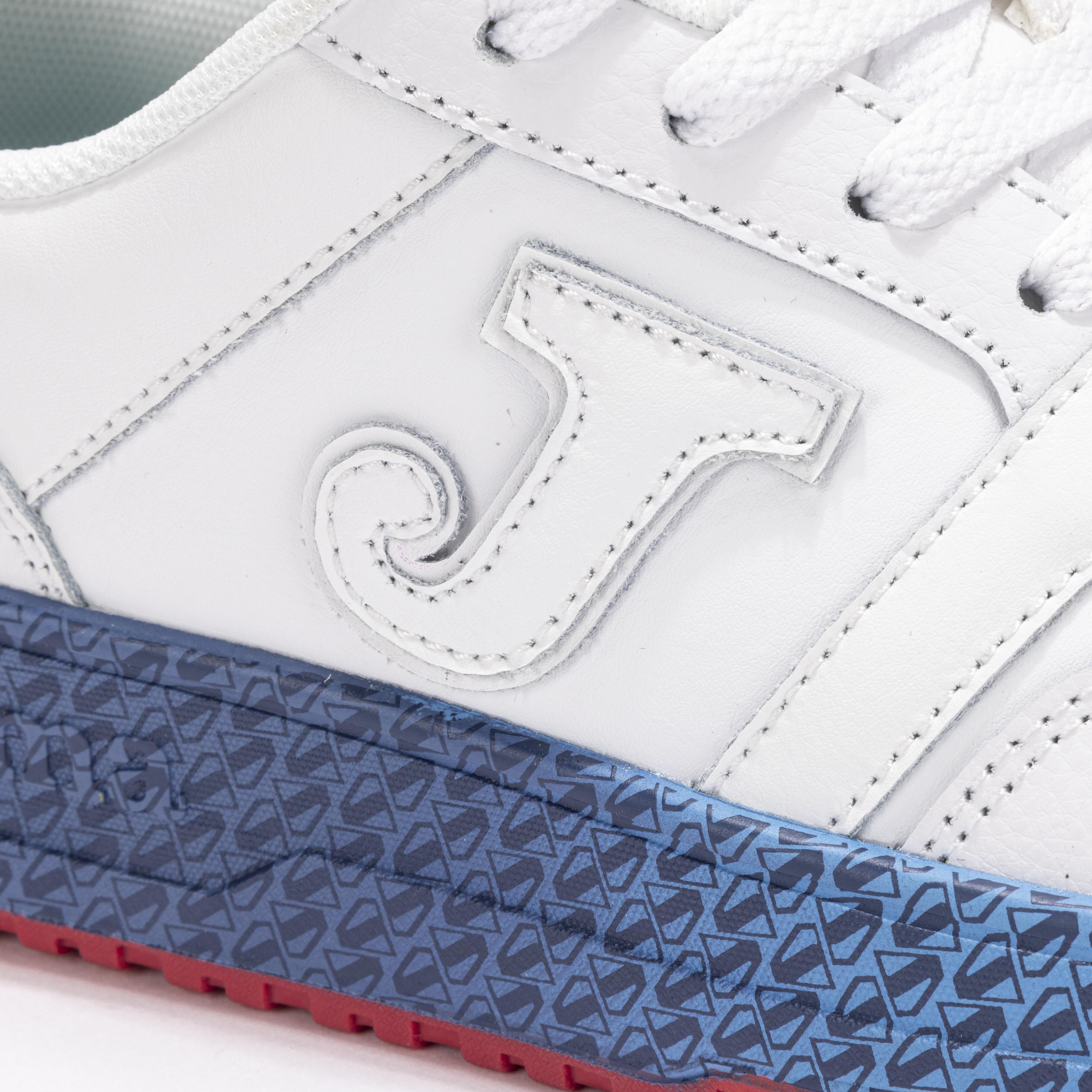 Casual shoes Attica Superman Warner Bros unisex white | JOMA®