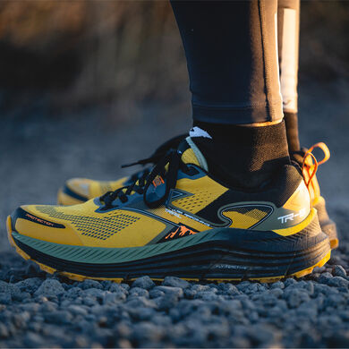 Zapatillas trail Tr-5 24 unisex mostaza