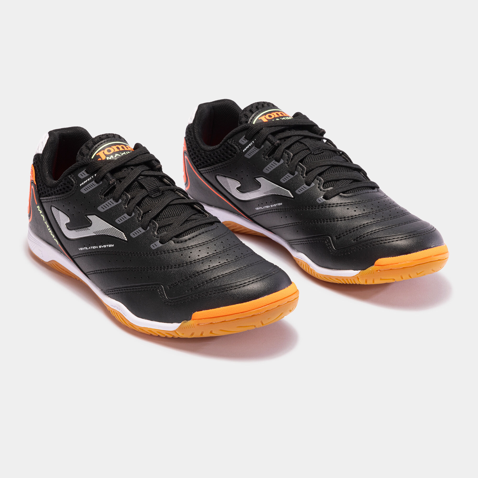 Zapatillas futbol sala Maxima 23 indoor negro naranja JOMA