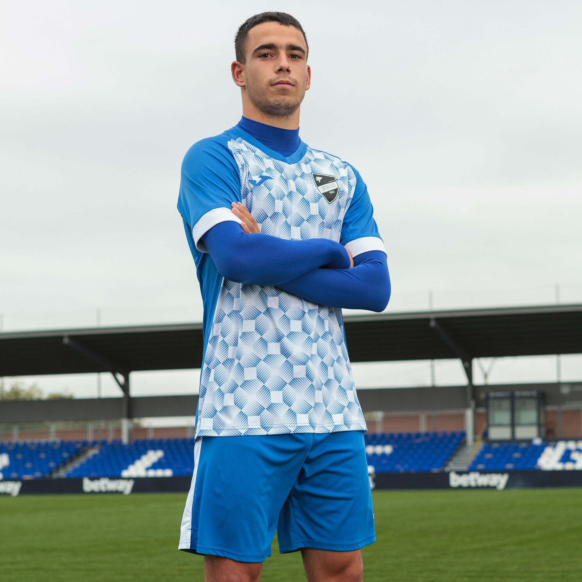 Shirt short sleeve man Supernova III royal blue white JOMA