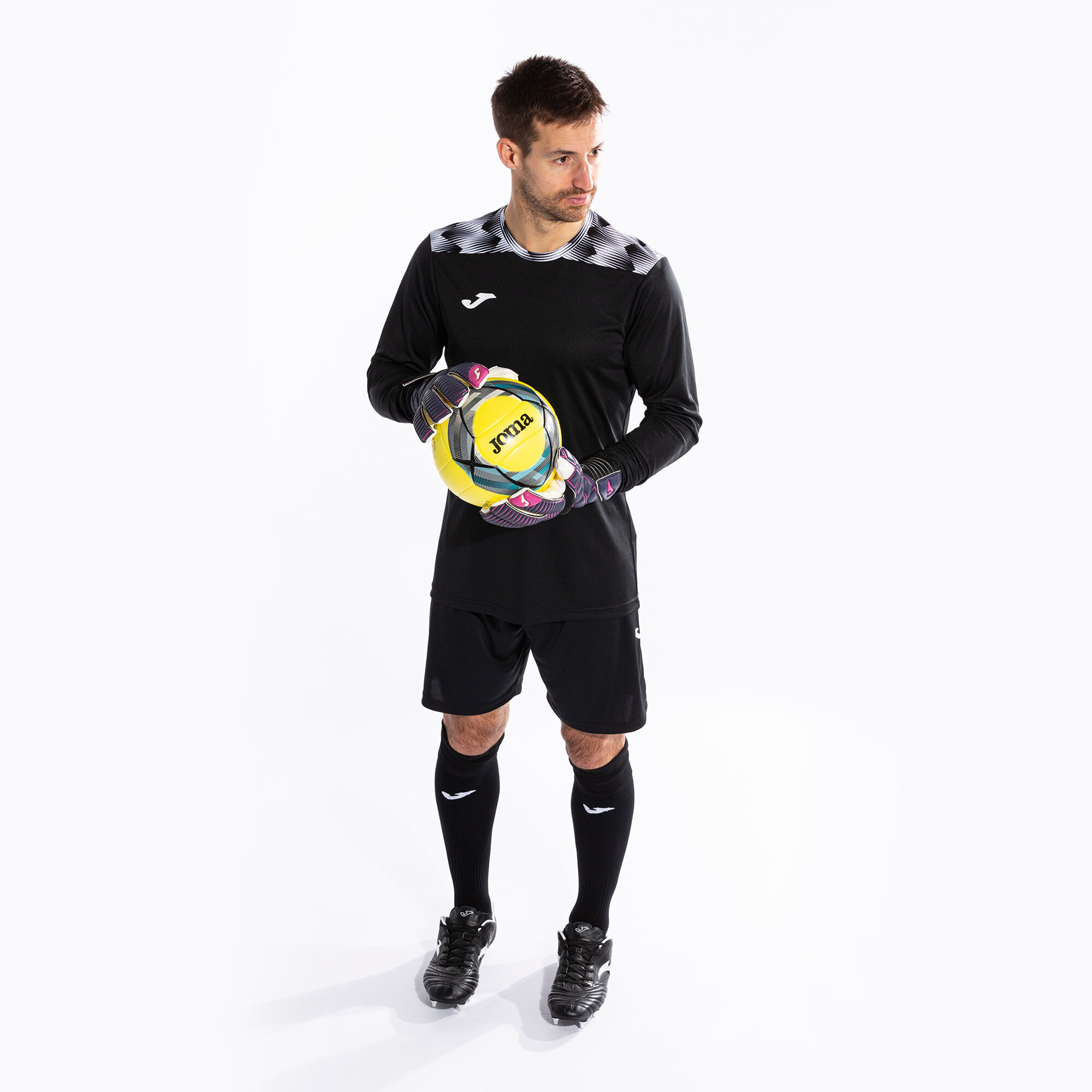 Set man Zamora VIII black JOMA
