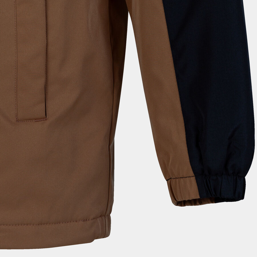 ANORAK EXPLORER