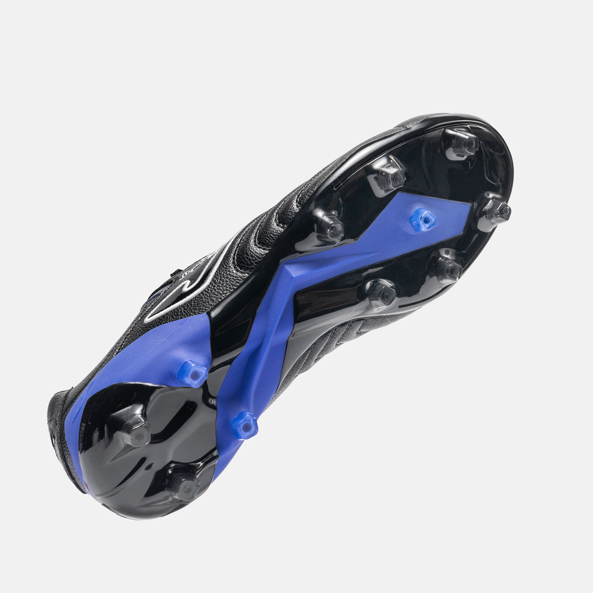 Football boots Aguila Cup 26 firm ground FG black | JOMA®