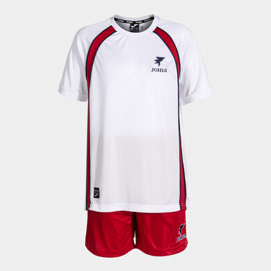 Conjunto j&uacute;nior Futbol Retro Mundial 2026 branco vermelho
