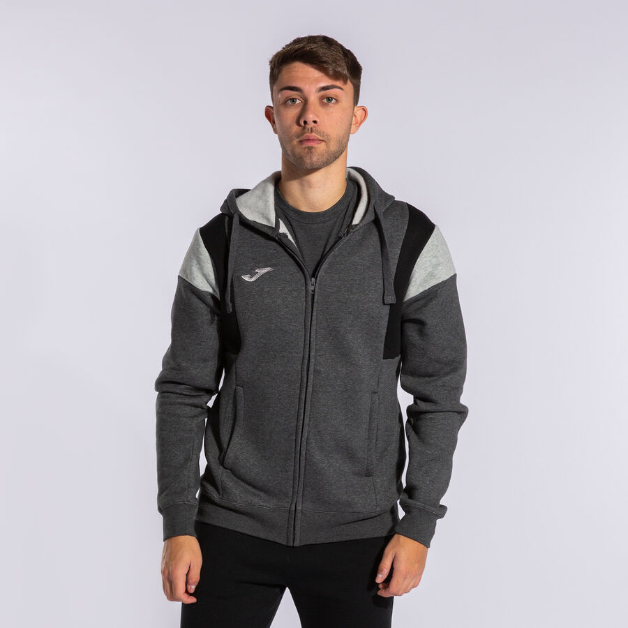 CHAQUETA CON CAPUCHA CONFORT III