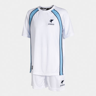 Conjunto j&uacute;nior Futbol Retro Mundial 2026 branco azul-celeste