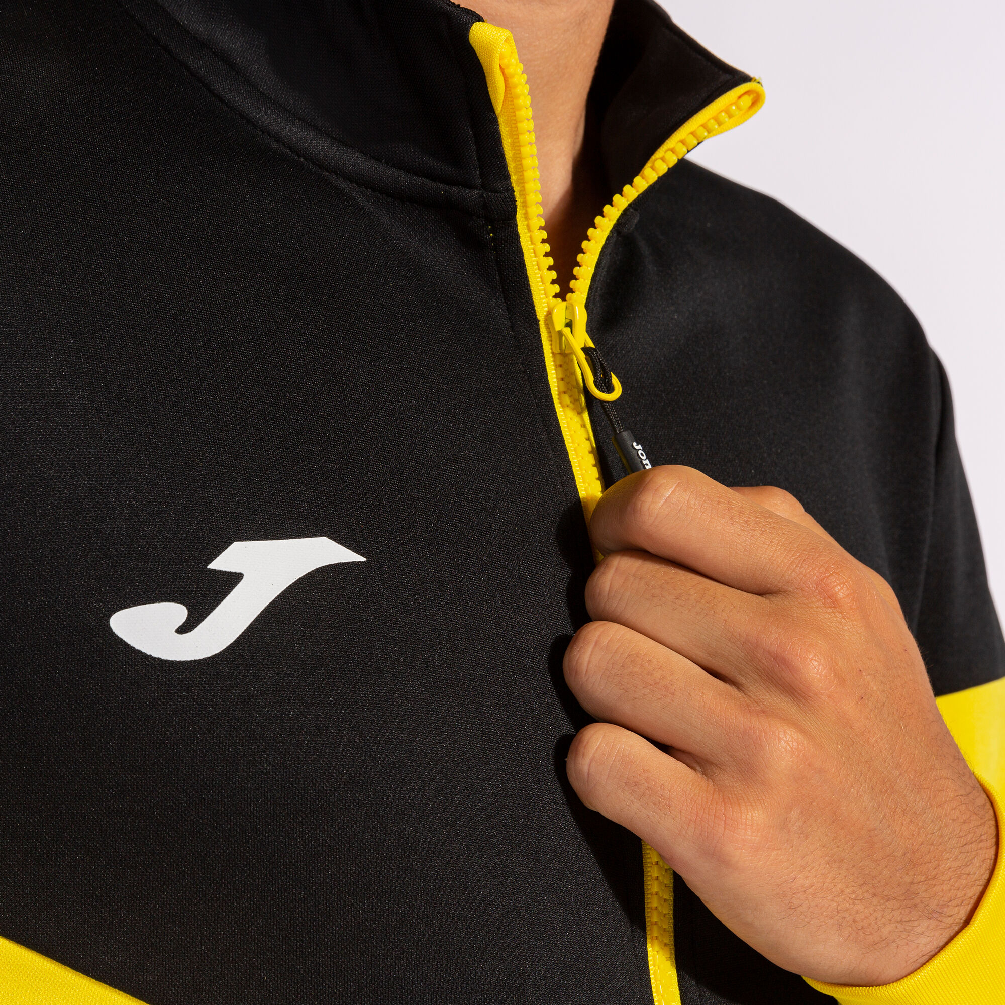 Black and best sale yellow sweatsuit